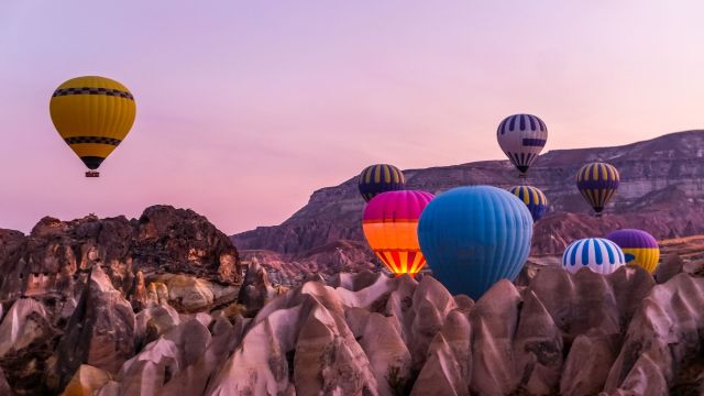 Kapadokya Eşsiz Bir Balayı veya Butik Otel Deneyimi için Sizi Bekliyor