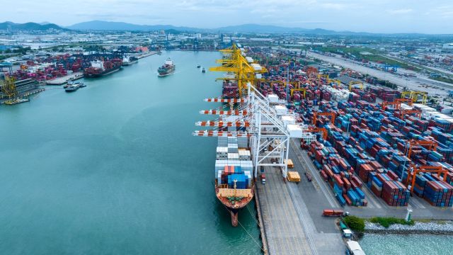 Liman Hizmetleri ve Yük Sabitleme Lashing Üzerine