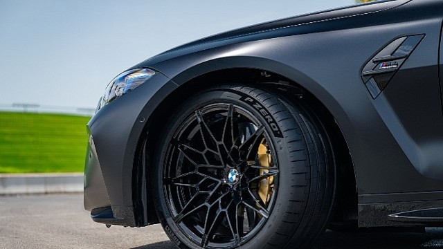 Yeni Pirelli P Zero, lansmanı itibarıyla 'Tyre Reviews’ platformunun karşılaştırmalı testinde birinci oldu.