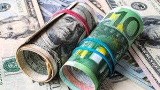 Kıbrıs'ta Dolar Euro Fiyaları Yok Artık Dedirtti.